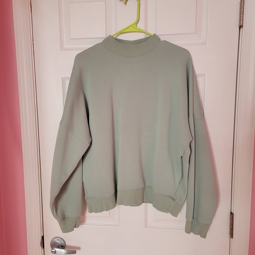 Green Crewneck Sweatshirt